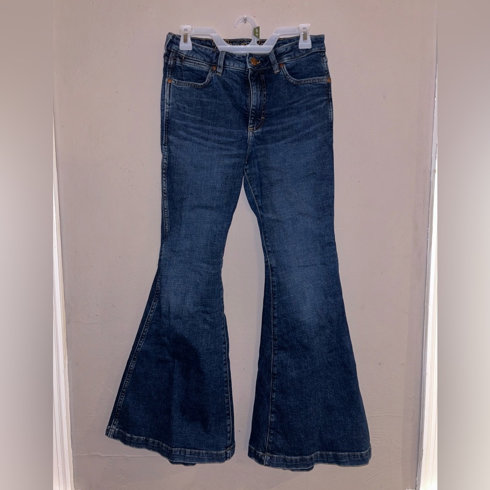 Wrangler High Rise Flare Jeans